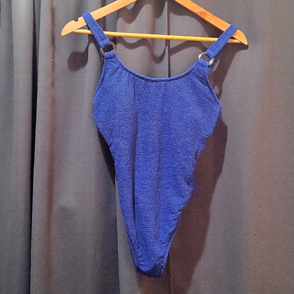 SHADE & SHORE WOMEN'S BLUE TEXTURED ONE PIECE SWIMSUIT. SMALL/ NWT - Picture 1 of 7